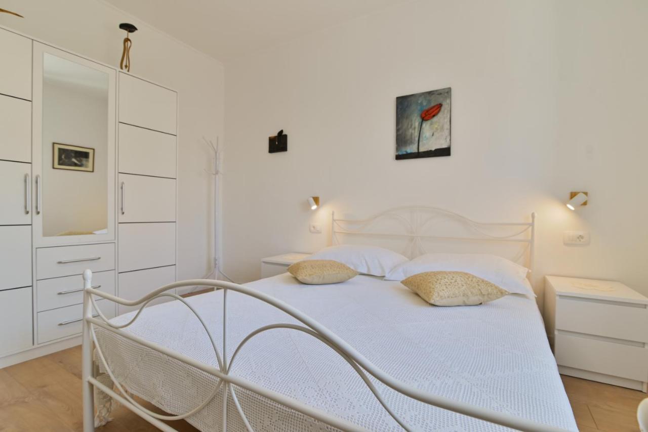 Apartments Art Trogir Ngoại thất bức ảnh